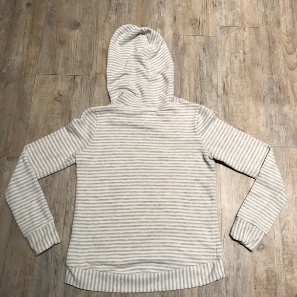 Billabong Hoodie - Picture 3 of 4